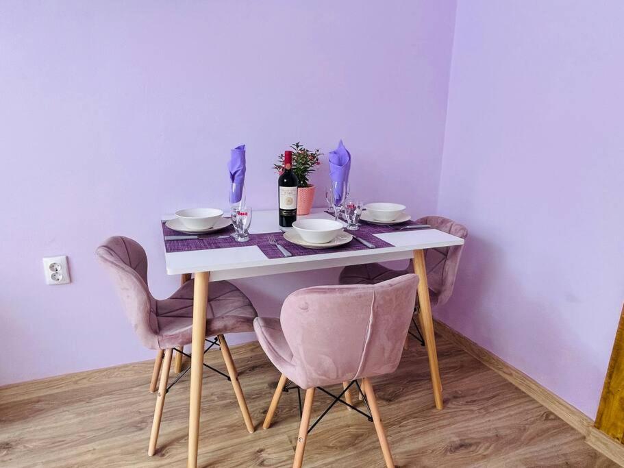 Lavender Luxury Apartment Oradea Εξωτερικό φωτογραφία