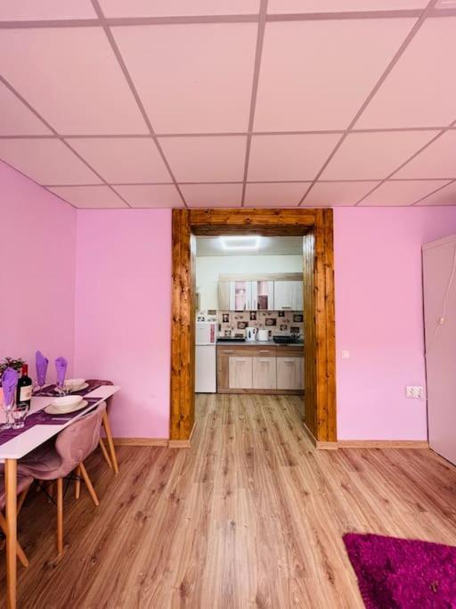 Lavender Luxury Apartment Oradea Εξωτερικό φωτογραφία